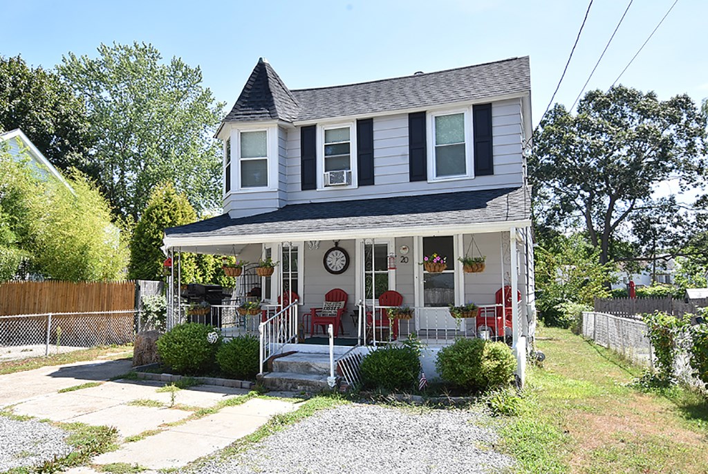 20 Junction Street Warwick, RI 02889 - Photo 8 of 11 Gallery Image 8