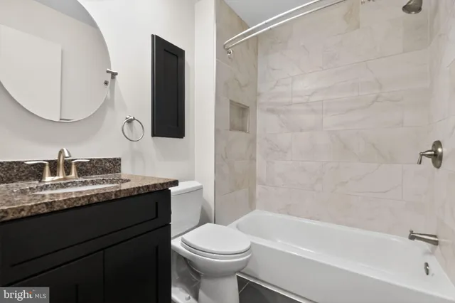 $235,000 | 3709 Grant Place Northeast, Unit B, Washington, DC 20019