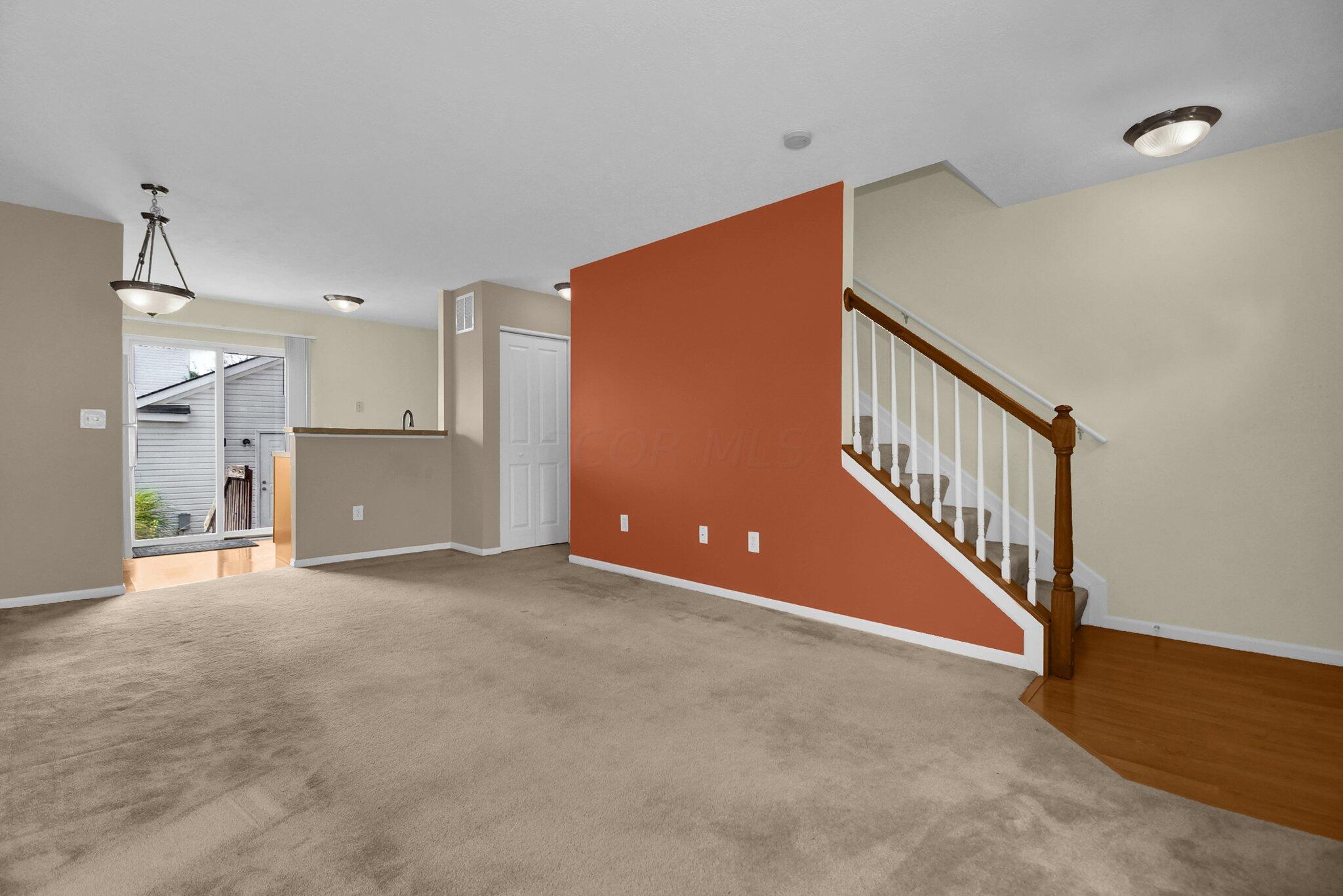 717 Lazelle Road Westerville, OH 43081 - Photo 5 of 24 Living Room & Eating Space
