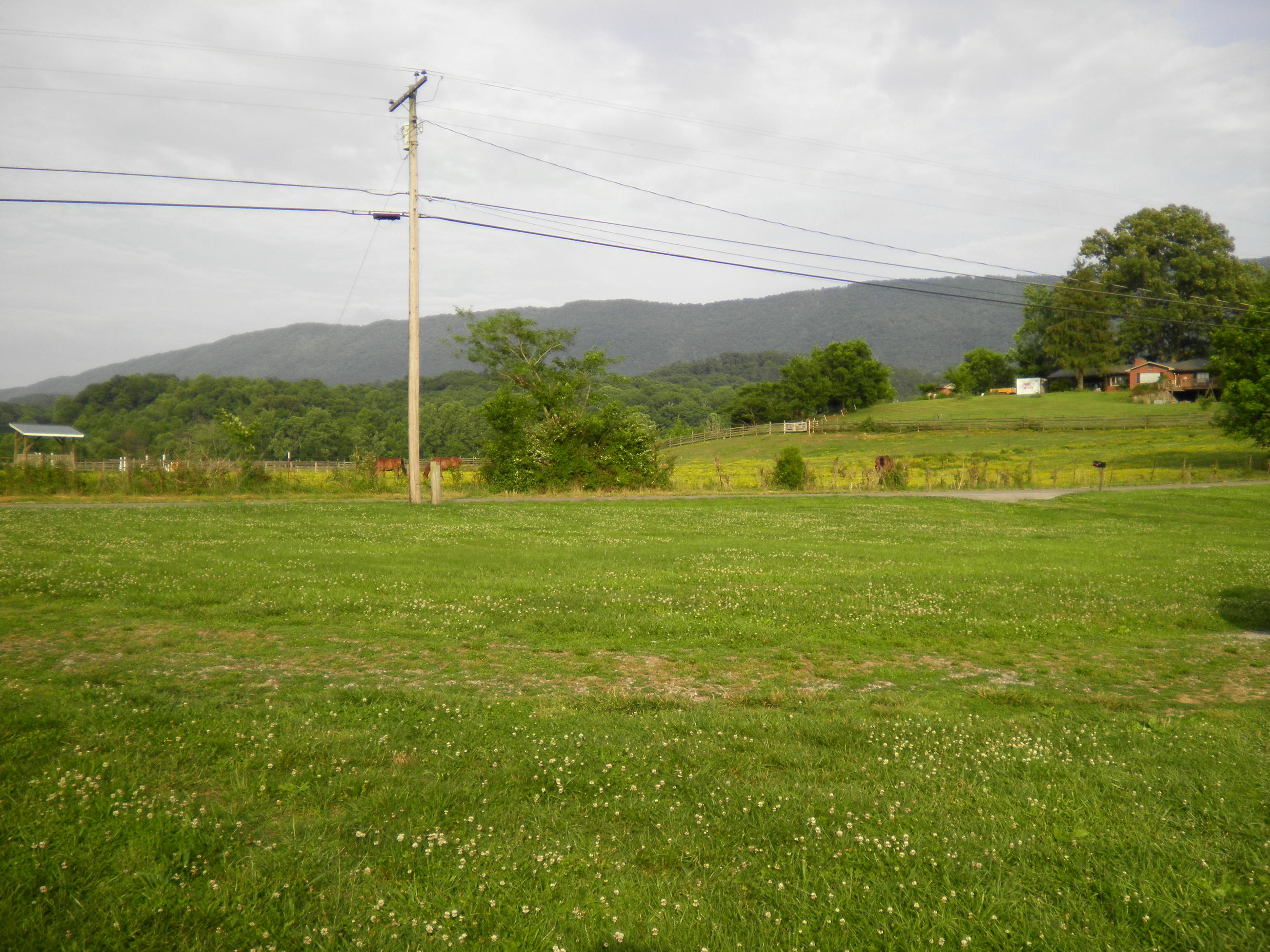 4301 Montvale Road Maryville, TN 37803 - Photo 4 of 14 Montvale road 013
