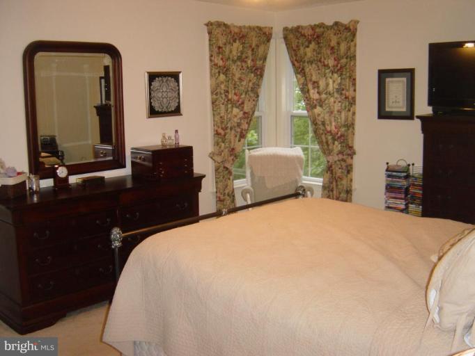 960 High Knob Road Front Royal, VA 22630 - Photo 8 of 14 Master Bedroom