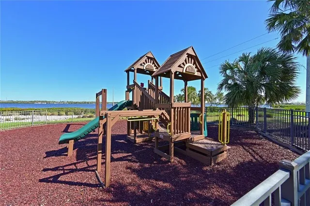 $375,000 | 931 Tidewater Shores Loop, Unit 712, Bradenton, FL 34208