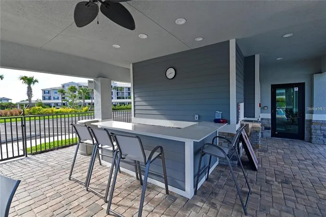 $375,000 | 931 Tidewater Shores Loop, Unit 712, Bradenton, FL 34208