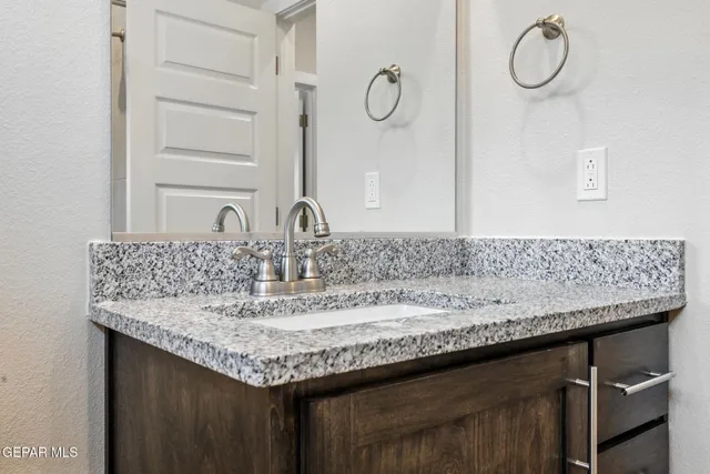 $288,950 | 5752 Adamsville Avenue, El Paso, TX 79934