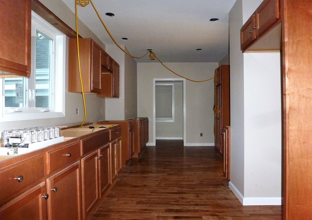 19 Eleanor Road Springfield, MA 01108 - Photo 10 of 25
