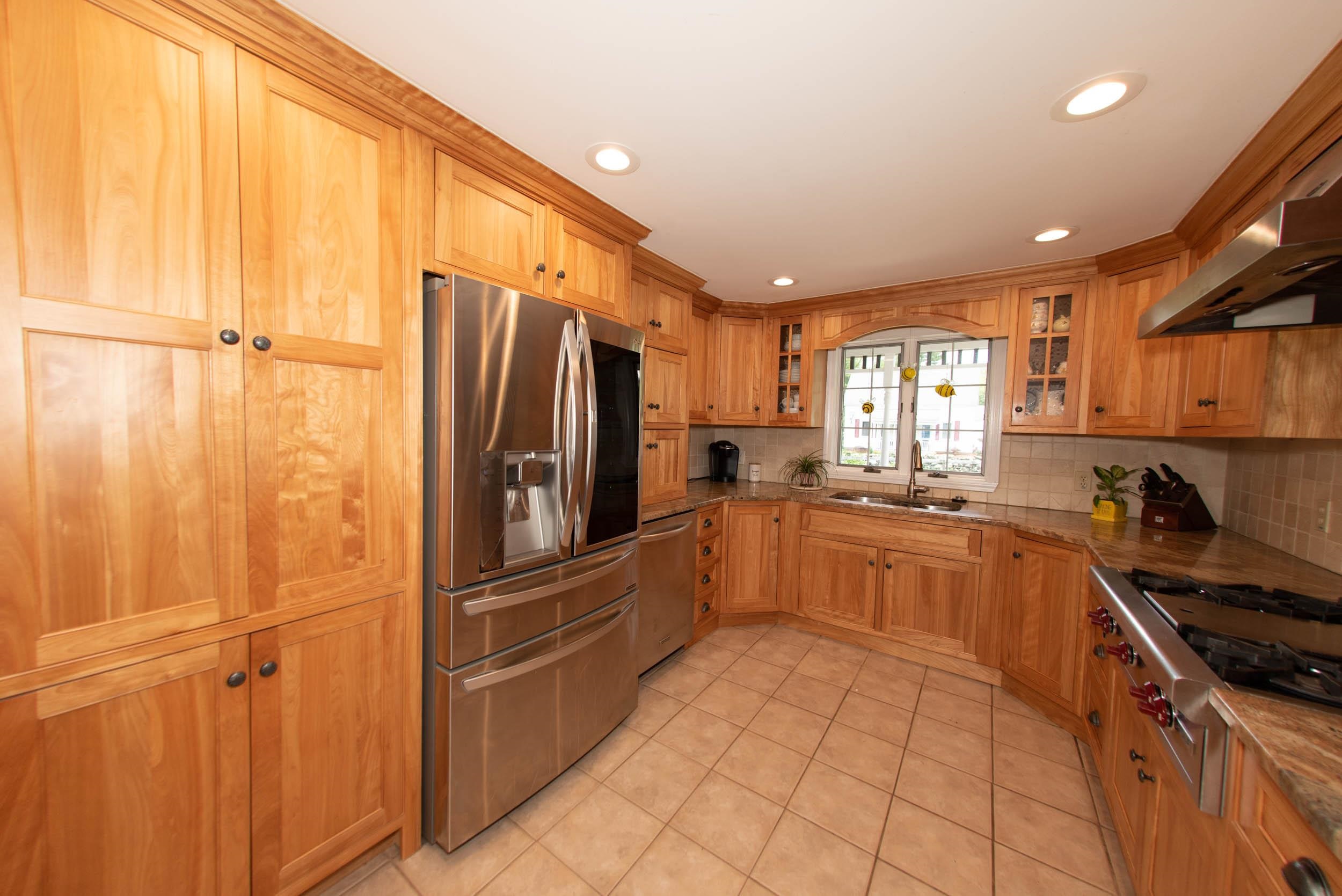 141 Bush Hill Road Pelham, NH 03076 - Photo 17 of 40