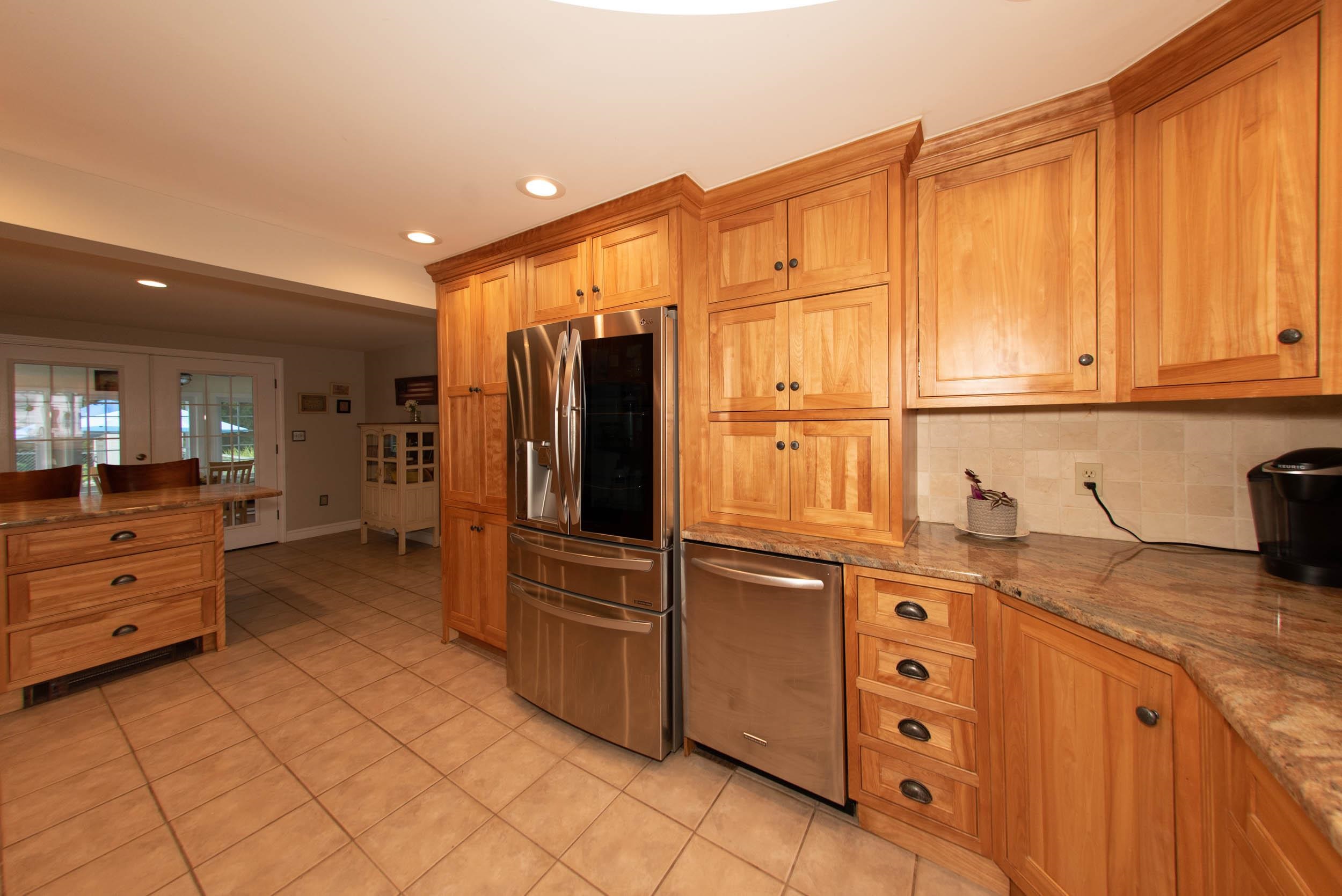 141 Bush Hill Road Pelham, NH 03076 - Photo 18 of 40