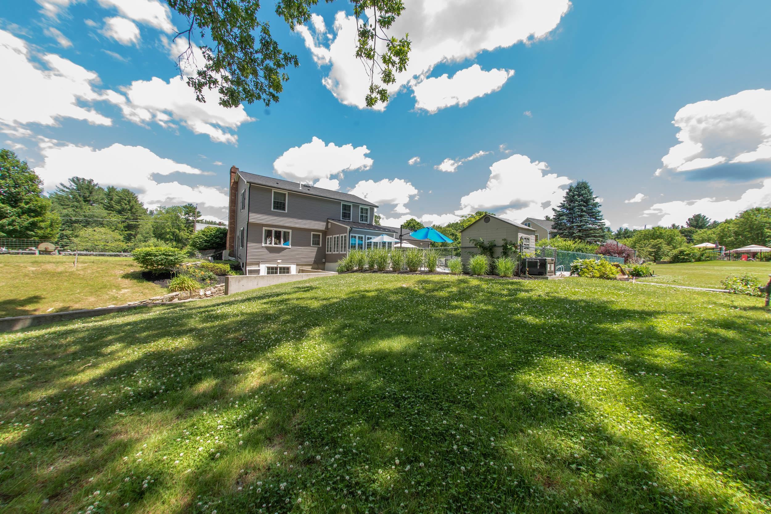 141 Bush Hill Road Pelham, NH 03076 - Photo 10 of 40