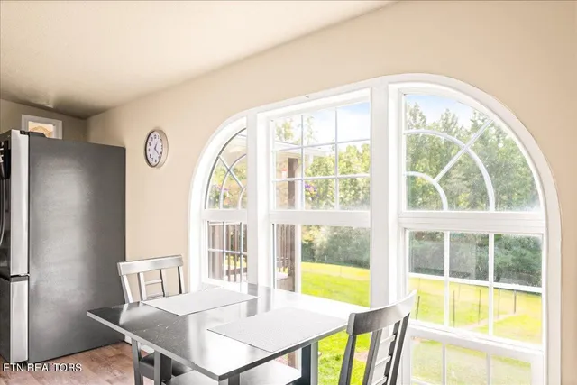 $345,000 | 160 Cove Hollow Road, La Follette, TN 37766