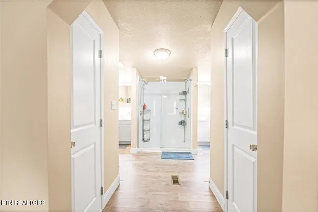 $345,000 | 160 Cove Hollow Road, La Follette, TN 37766