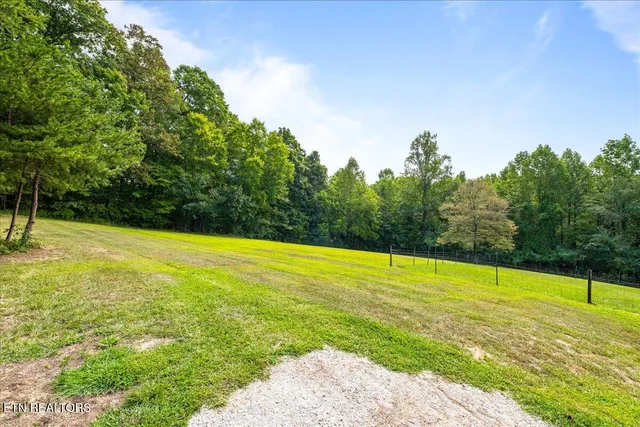 $345,000 | 160 Cove Hollow Road, La Follette, TN 37766