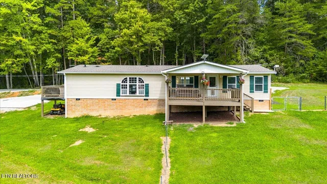 $345,000 | 160 Cove Hollow Road, La Follette, TN 37766