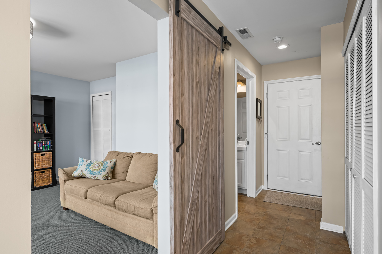 4519 West Irving Park Road Chicago, IL 60641 - Photo 15 of 19