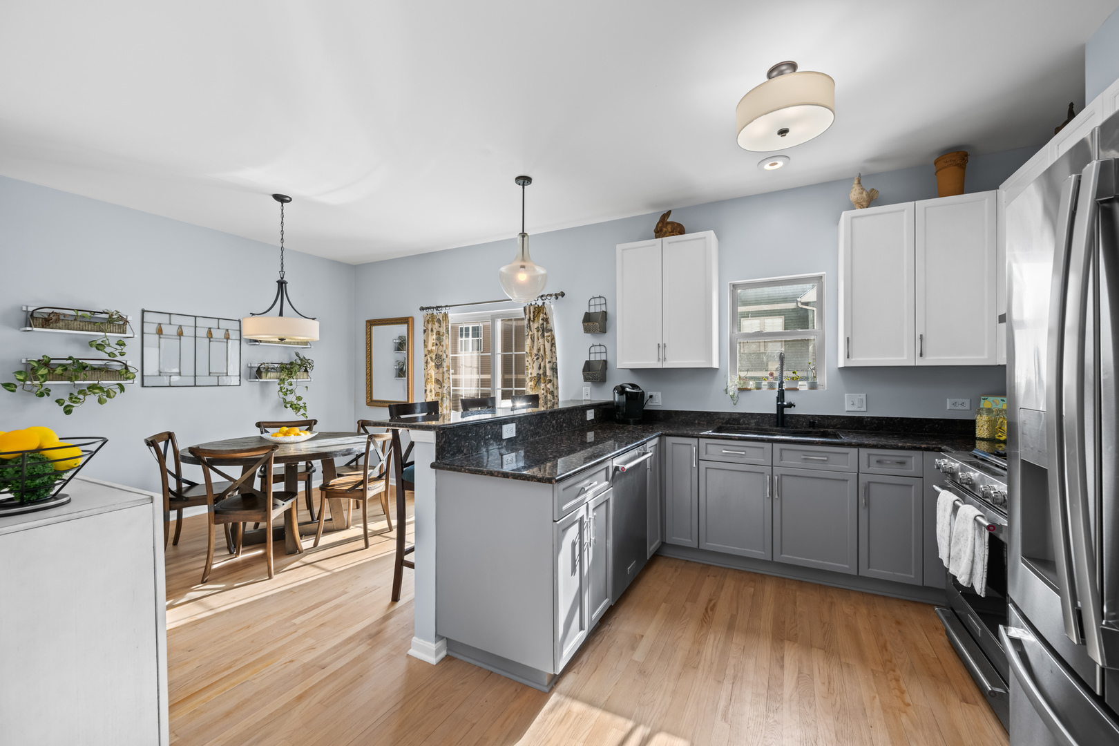 4519 West Irving Park Road Chicago, IL 60641 - Photo 4 of 19