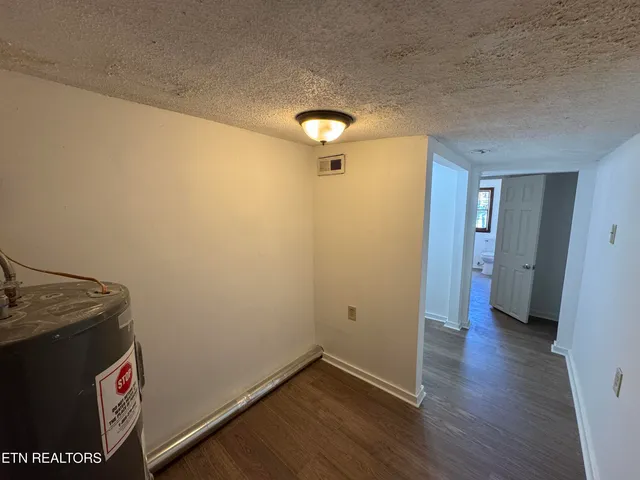 $169,900 | 915 Drive D, Knoxville, TN 37920