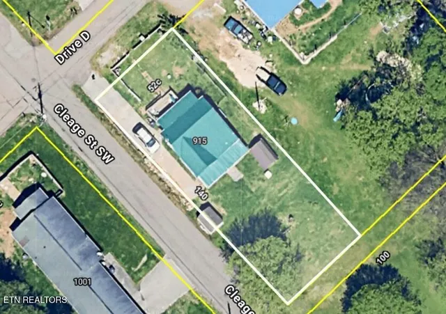 $169,900 | 915 Drive D, Knoxville, TN 37920