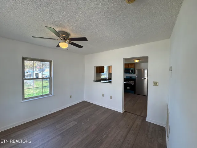 $169,900 | 915 Drive D, Knoxville, TN 37920