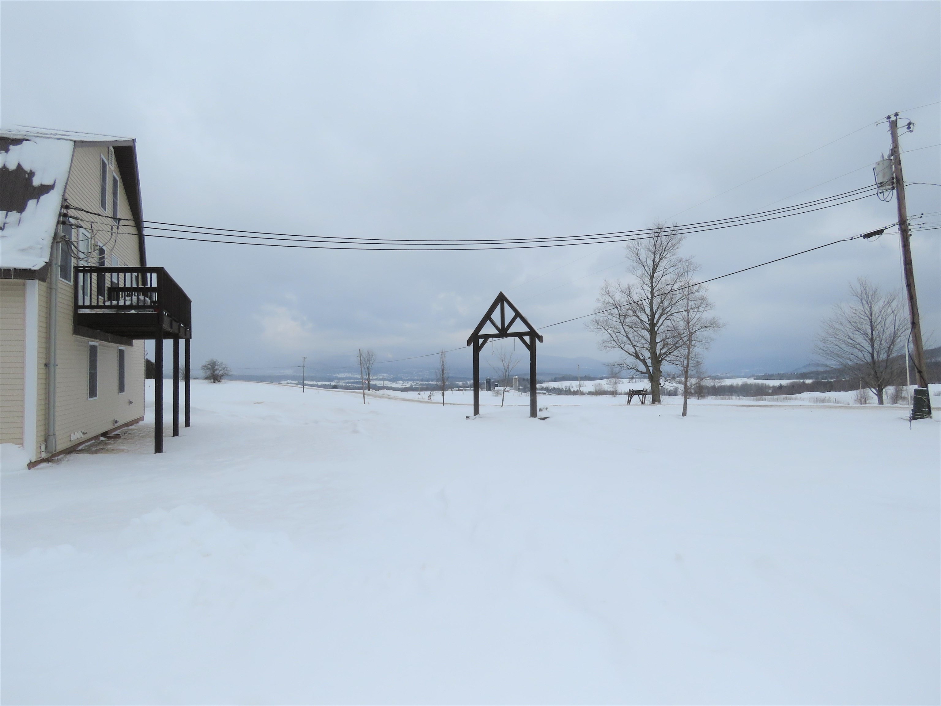 2637 Farrar Road, Unit 6 Newport Town, VT 05857 - Photo 4 of 17 Gallery Image 4