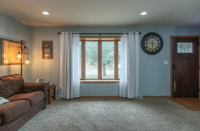 $359,900 | 1020 2nd Avenue, Howard Lake, MN 55349