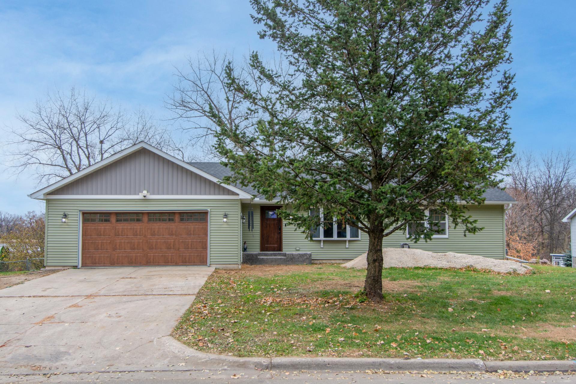 1020 2nd Avenue Howard Lake, MN 55349 - Photo 2 of 32