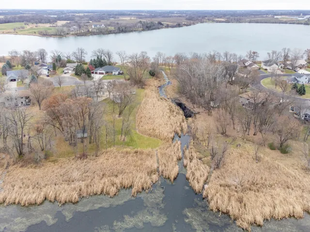 $359,900 | 1020 2nd Avenue, Howard Lake, MN 55349