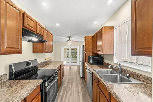 $4,200 | 640 Jaeger Drive, Delray Beach, FL 33444