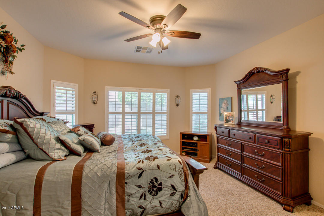 15810 West Redfield Road Surprise, AZ 85379 - Photo 21 of 38 22-Redfield