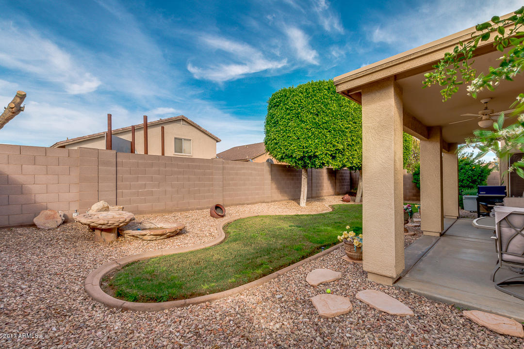15810 West Redfield Road Surprise, AZ 85379 - Photo 33 of 38 34-Redfield