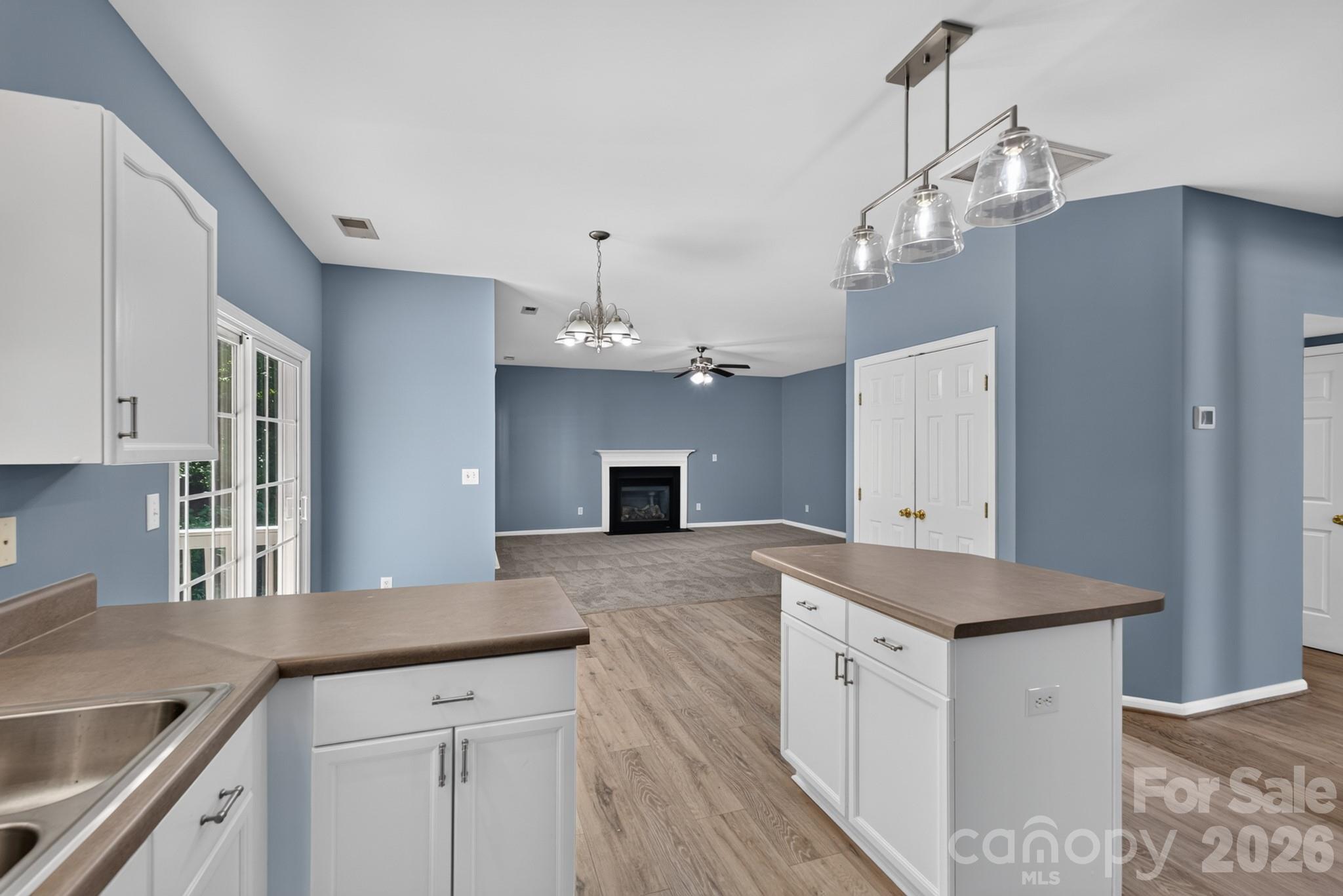 728 Knightswood Road Fort Mill, SC 29708 - Photo 11 of 37 Gallery Image 11