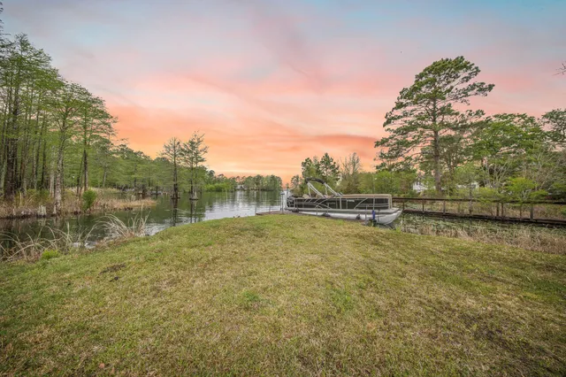 $400,000 | 111 Jack's Lane, Bonneau, SC 29431