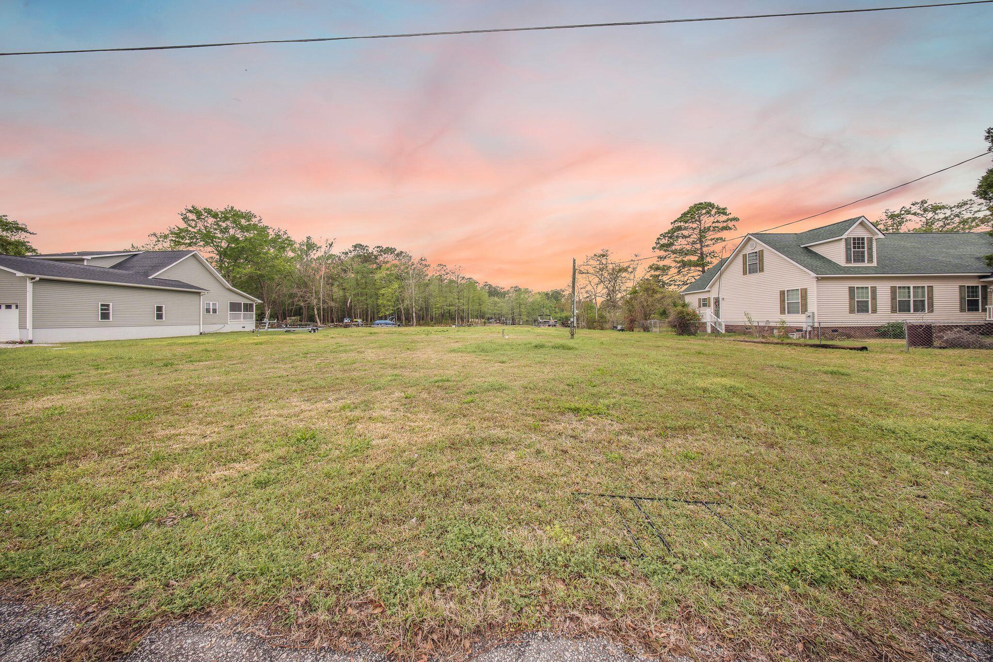 111 Jack's Lane Bonneau, SC 29431 - Photo 11 of 21 3_BARCLAY MEDIA CO-2