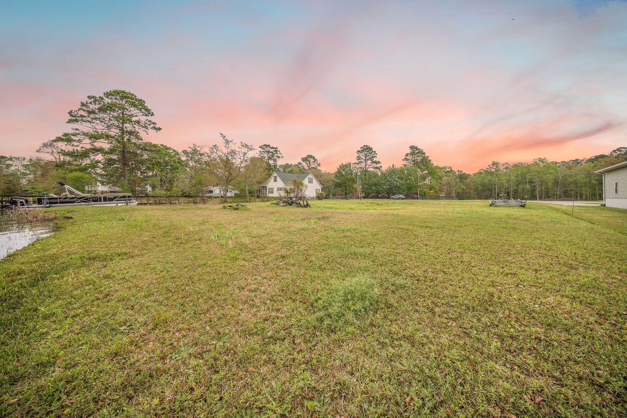 111 Jack's Lane Bonneau, SC 29431 - Photo 13 of 21 5_BARCLAY MEDIA CO-4
