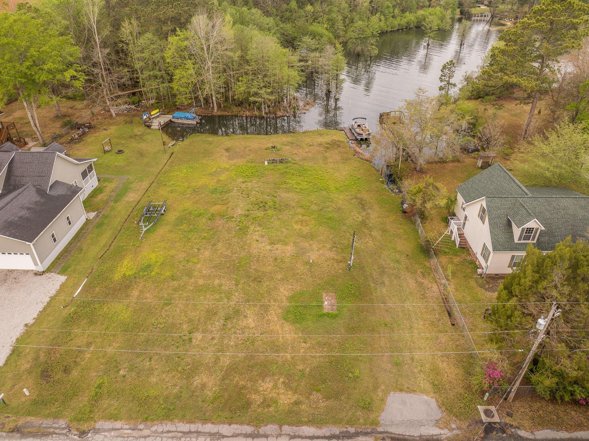 111 Jack's Lane Bonneau, SC 29431 - Photo 9 of 21 14_BARCLAY MEDIA CO-13