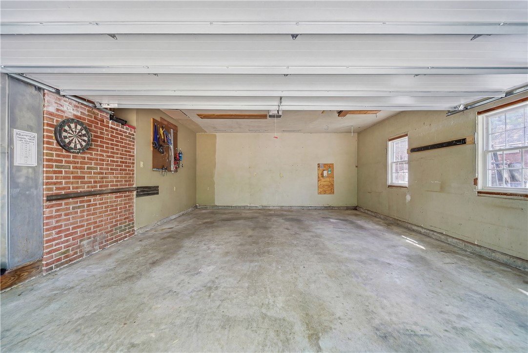 652 Old Post Road North Attleboro, MA 02760 - Photo 25 of 41