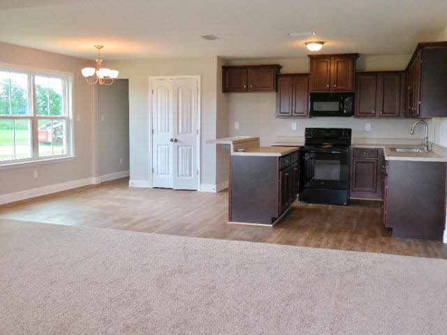 15644 Bramblewood Court Foley, AL 36535 - Photo 4 of 7