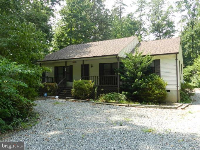 24 Benner Loop Ruther Glen, VA 22546 - Photo 17 of 17 Exterior (Front)