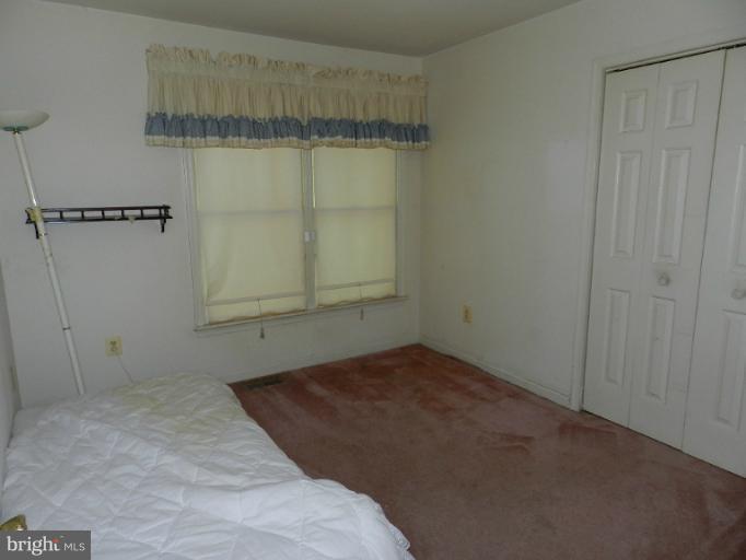 24 Benner Loop Ruther Glen, VA 22546 - Photo 6 of 17 Bedroom