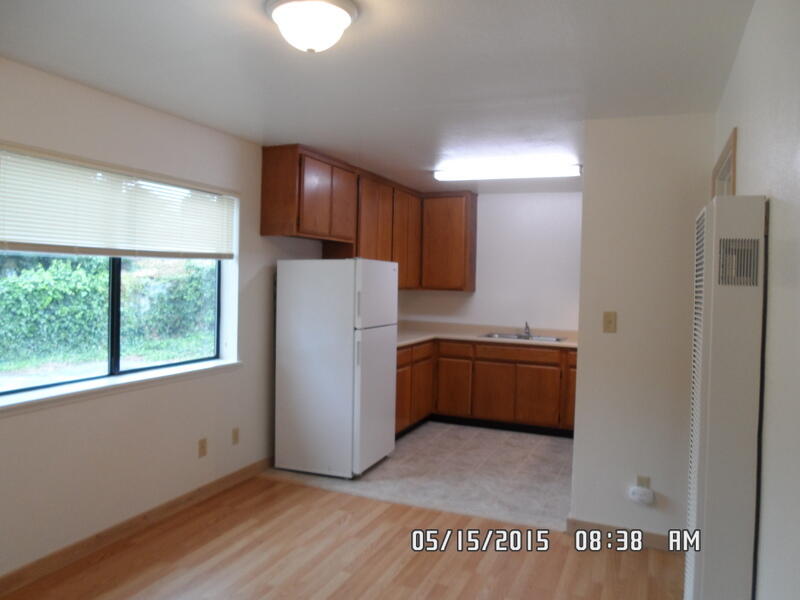 111 First Avenue Rio Dell, CA 95562 - Photo 22 of 26 SAM_3549