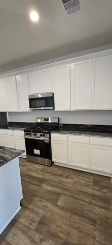 $2,125 | 8042 Marchese Drive, Richmond, TX 77406