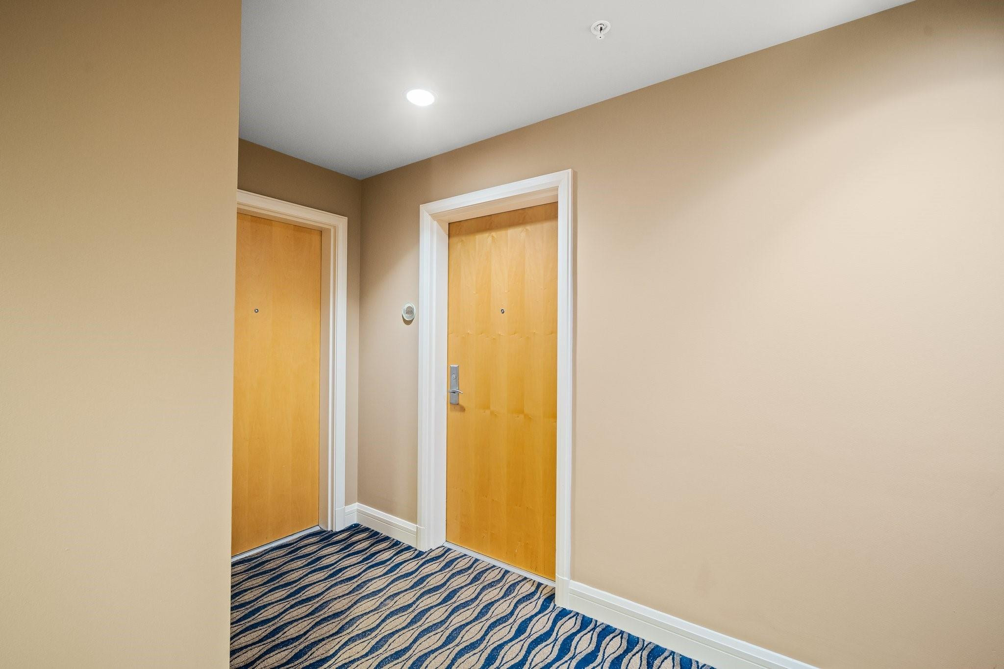 244 Biscayne Boulevard, Unit 2210 Miami, FL 33132 - Photo 25 of 29 Photo 25