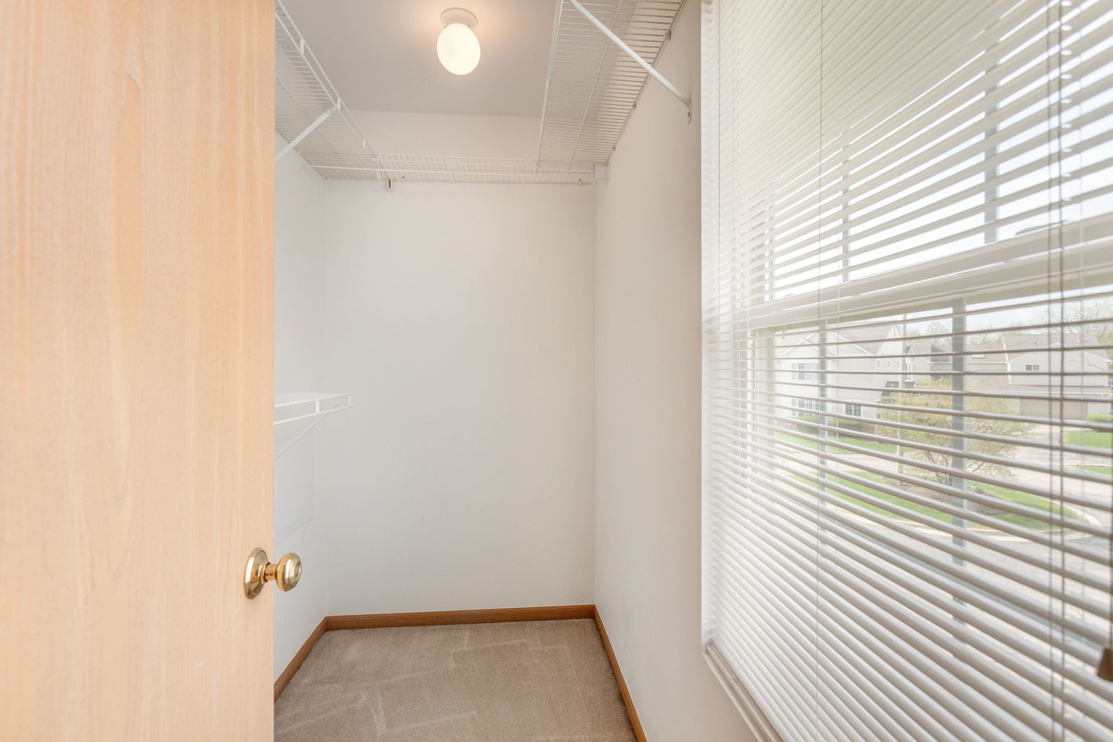 153 Yarrow Court Romeoville, IL 60446 - Photo 14 of 20 Gallery Image 14