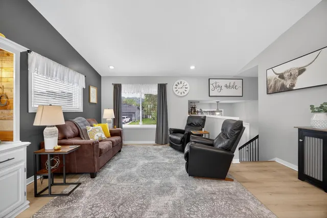 $299,000 | 1049 Talon Avenue, Wabasha, MN 55981