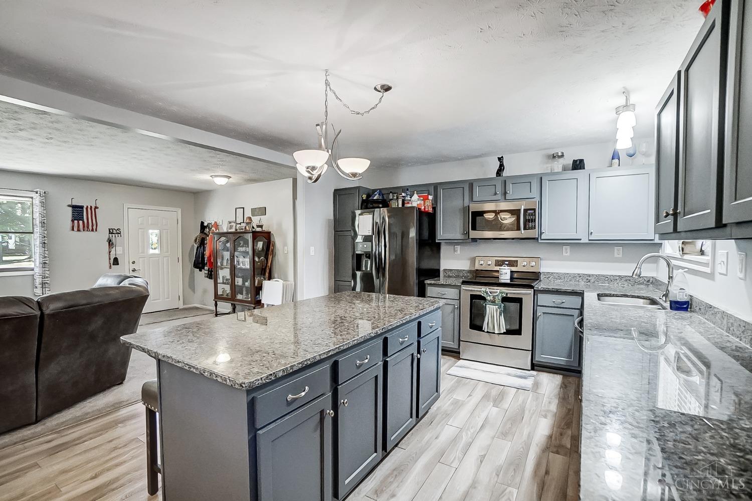 4945 Todd Road Franklin, OH 45005 - Photo 9 of 38 Gallery Image 9