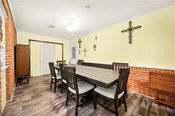 $269,000 | 2101 Fairview Lane, Pineville, LA 71360