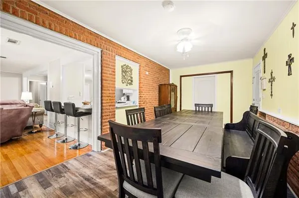 $269,000 | 2101 Fairview Lane, Pineville, LA 71360