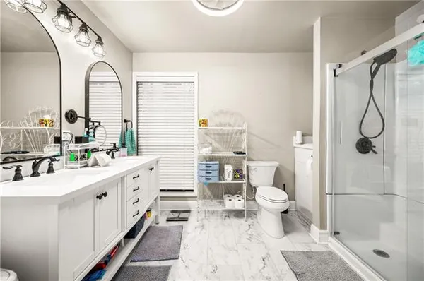 $269,000 | 2101 Fairview Lane, Pineville, LA 71360