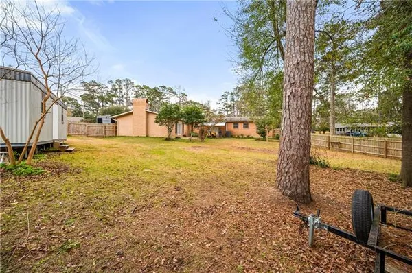 $269,000 | 2101 Fairview Lane, Pineville, LA 71360