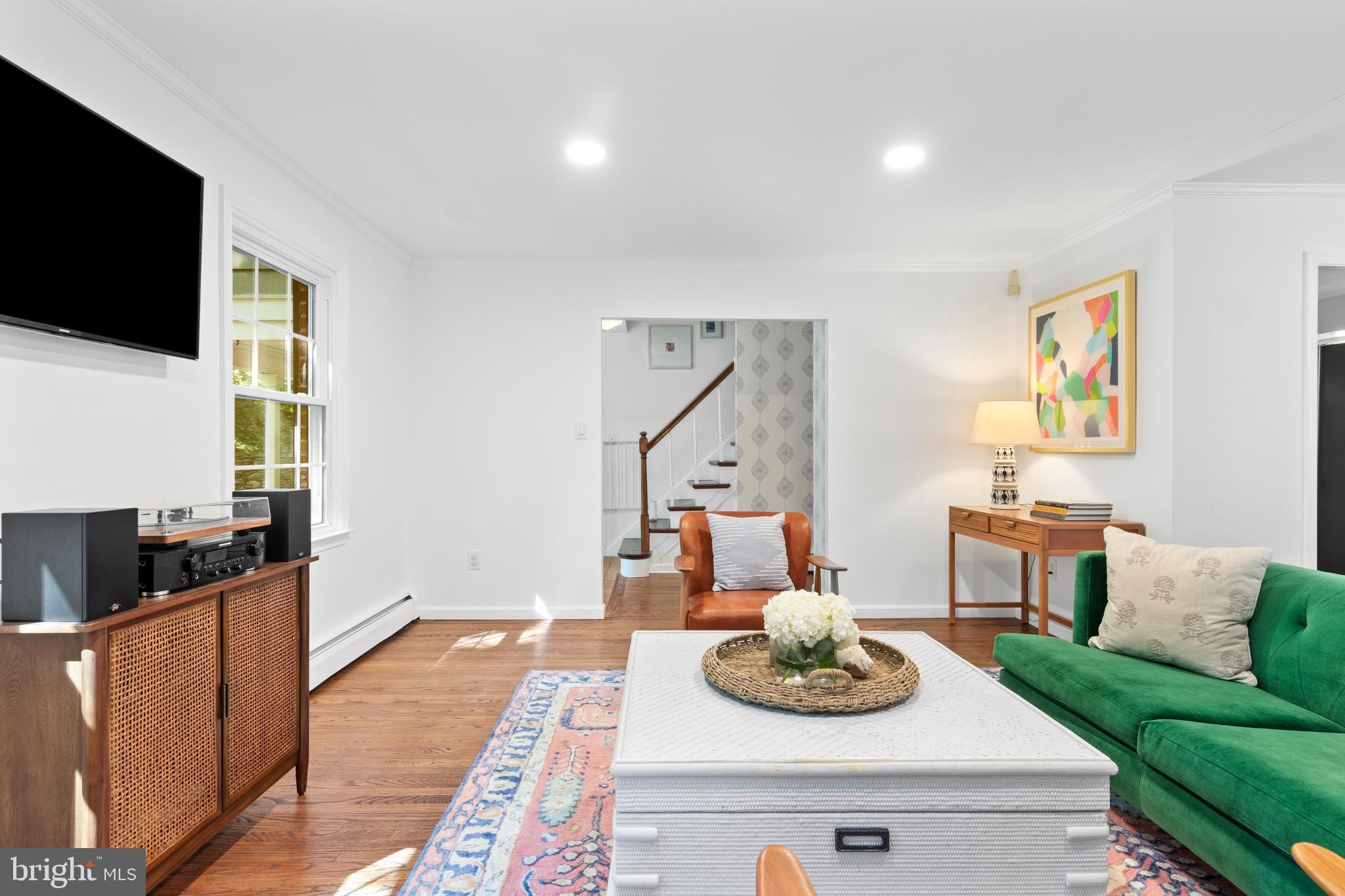 280 Danell Road Wayne, PA 19087 - Photo 13 of 57 Living Room