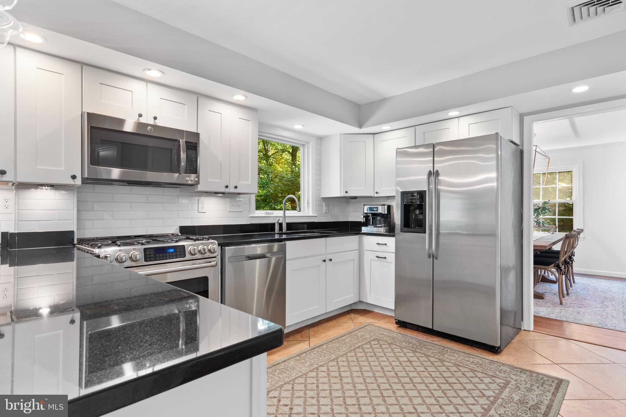 280 Danell Road Wayne, PA 19087 - Photo 23 of 57 Kitchen