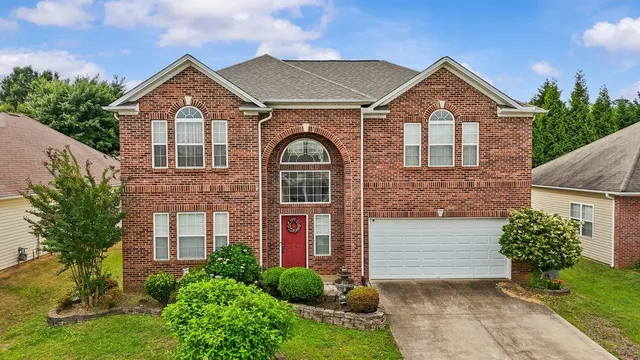 $369,000 | 206 Collingwood Lane, Spartanburg, SC 29301